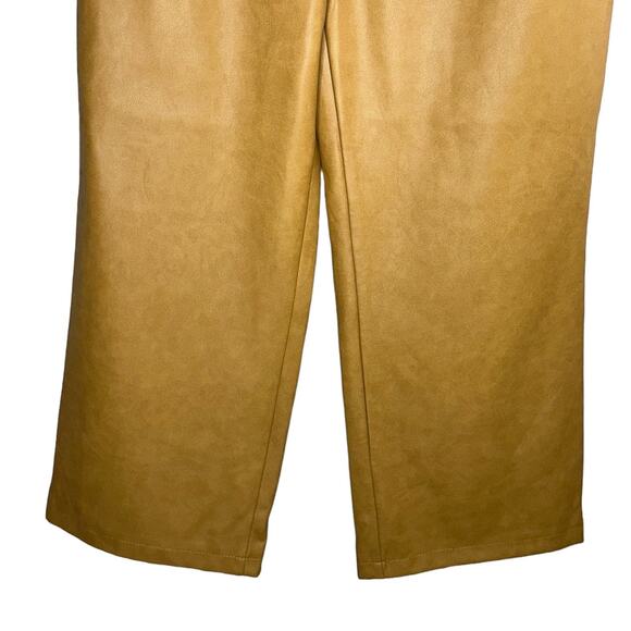 Avec les Filles Anthropologie Camel Faux Leather Straight Crop Pants Size Large - Picture 9 of 12